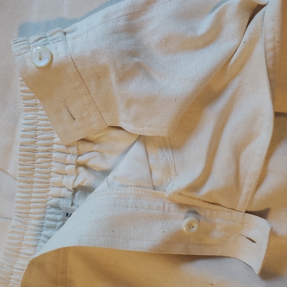 Vintage 90s Georgiou Cream Silk Skirt w/ Pockets - Picture 6 of 12